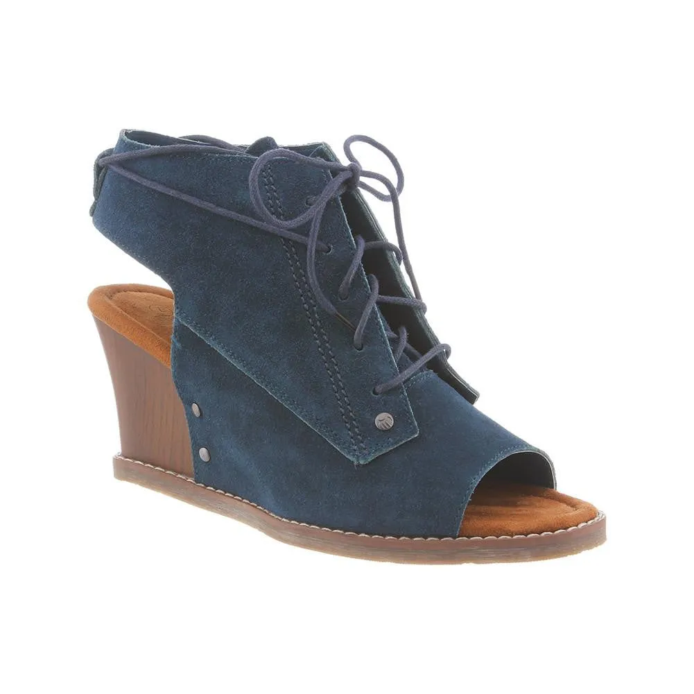 Aracelli Wedge Shooties by Bearpaw