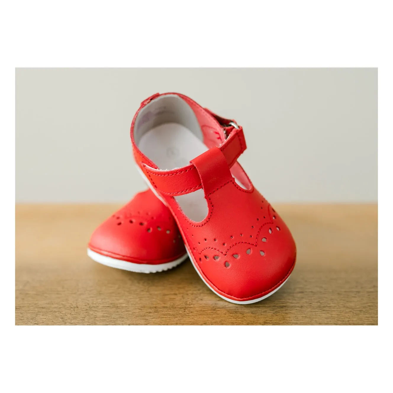 Birdie Leather T-Strap Mary Jane (Baby)