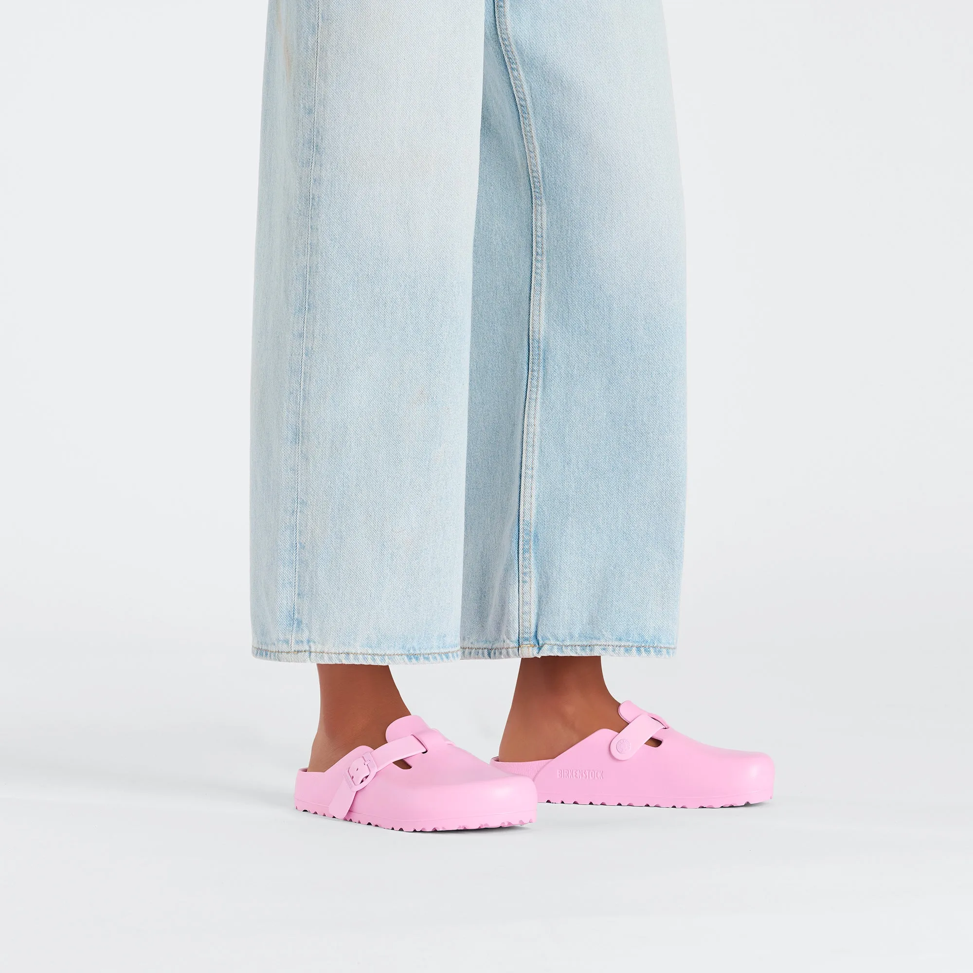 BIRKENSTOCK BOSTON ESSENTIALS NARROW FIT IN FONDANT PINK