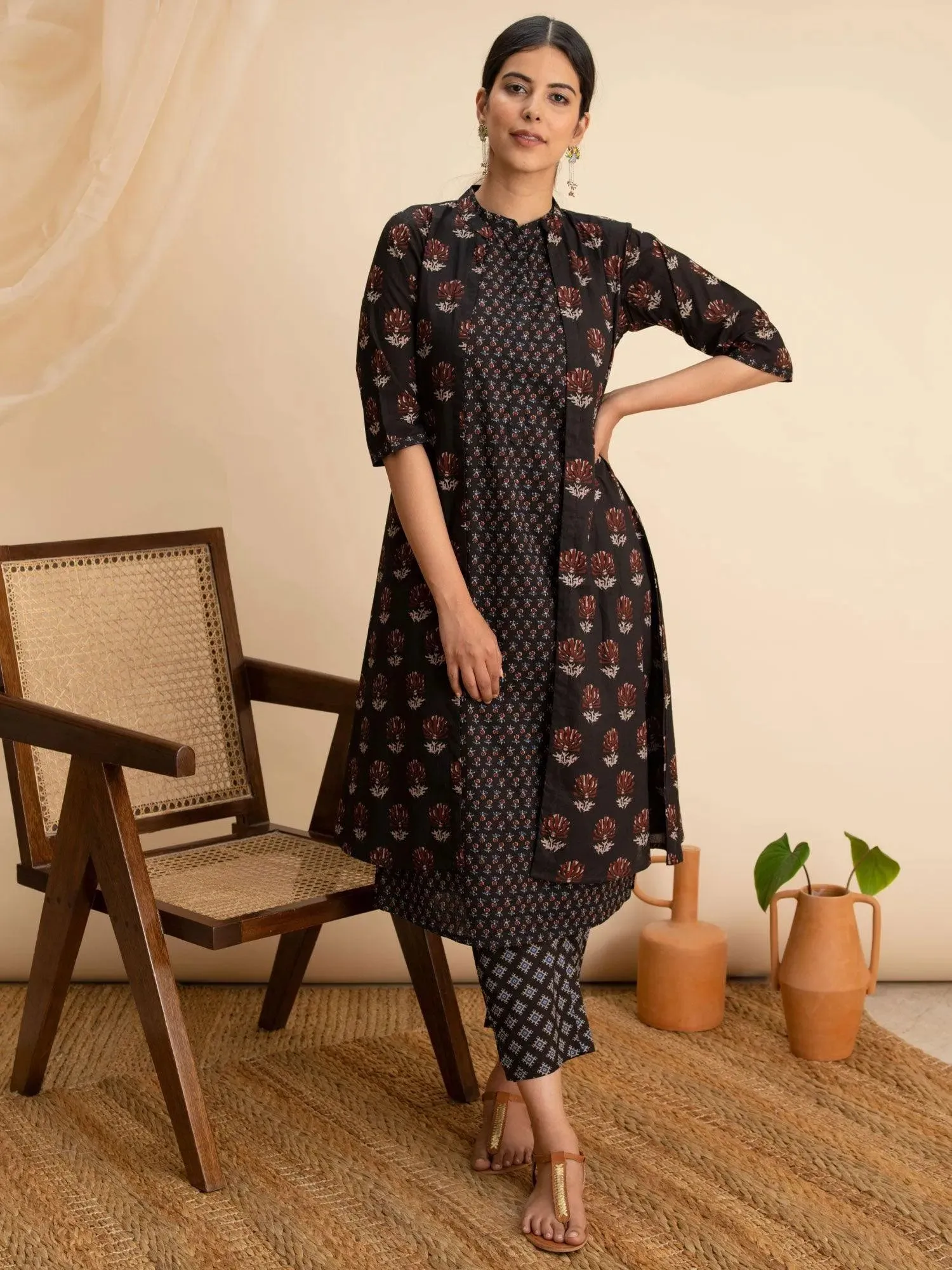 Black Printed Cotton Straight Kurta With Shrug