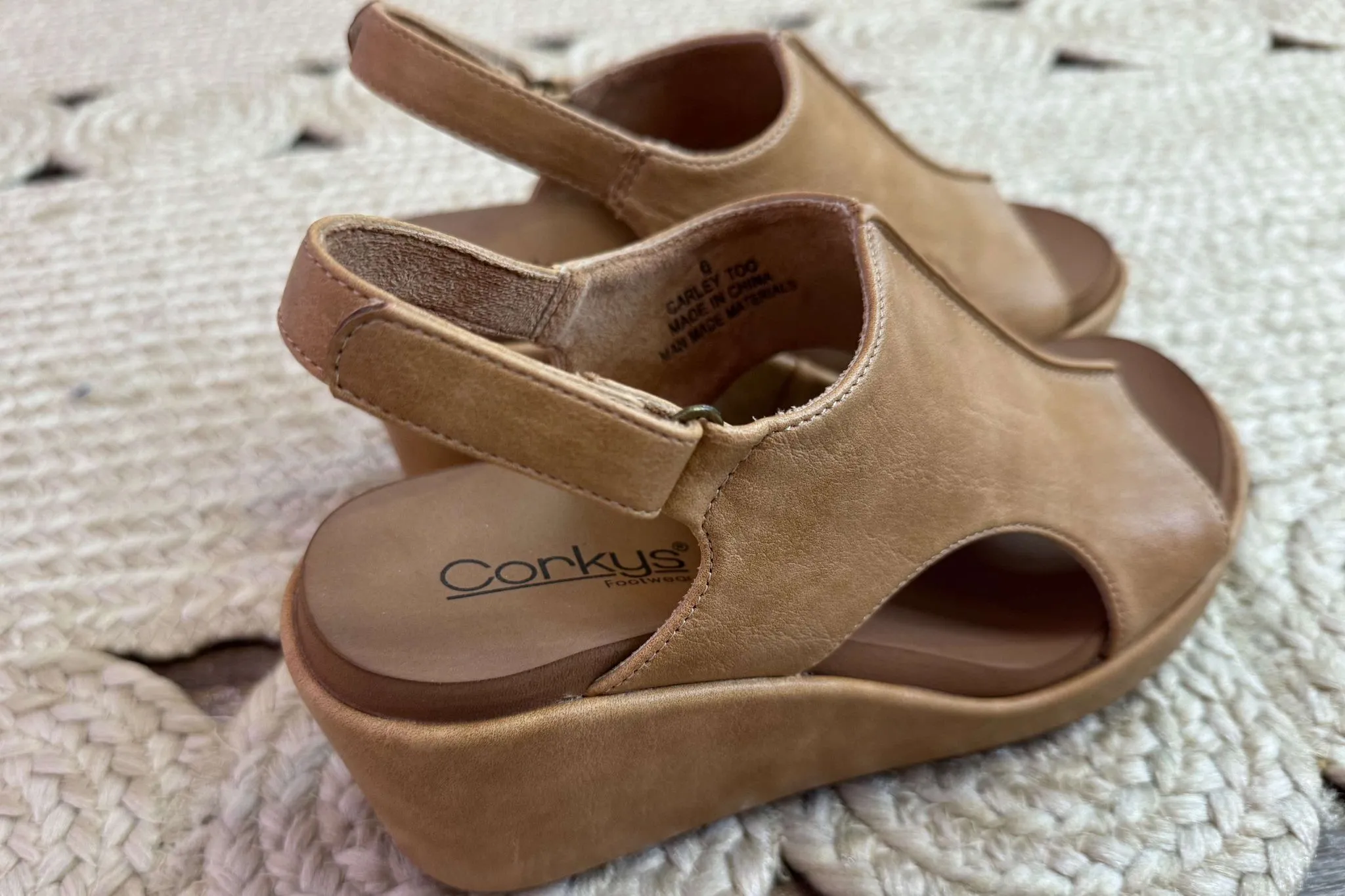 Carley Caramel All Corky Wedges