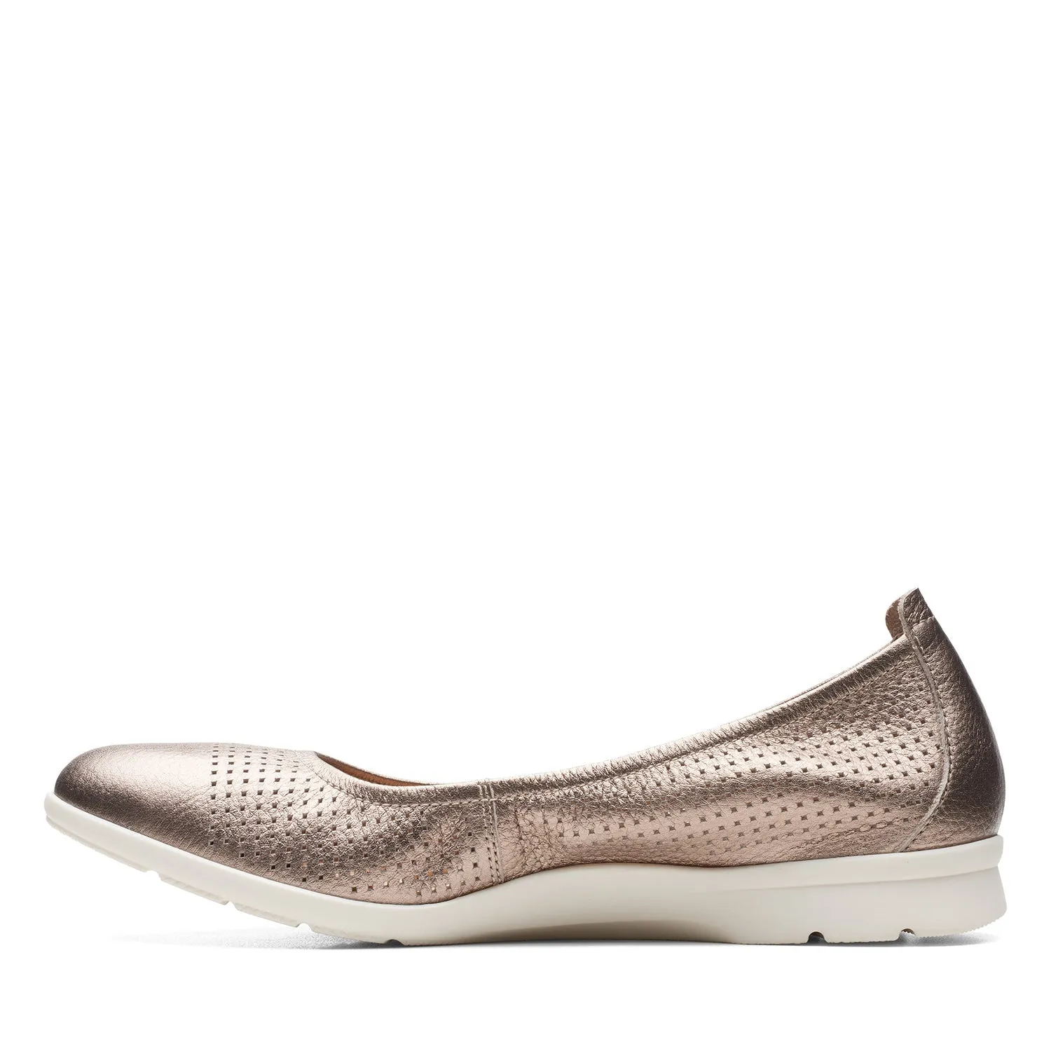 Clarks Jenette Ease Shoes (Standard Fit)