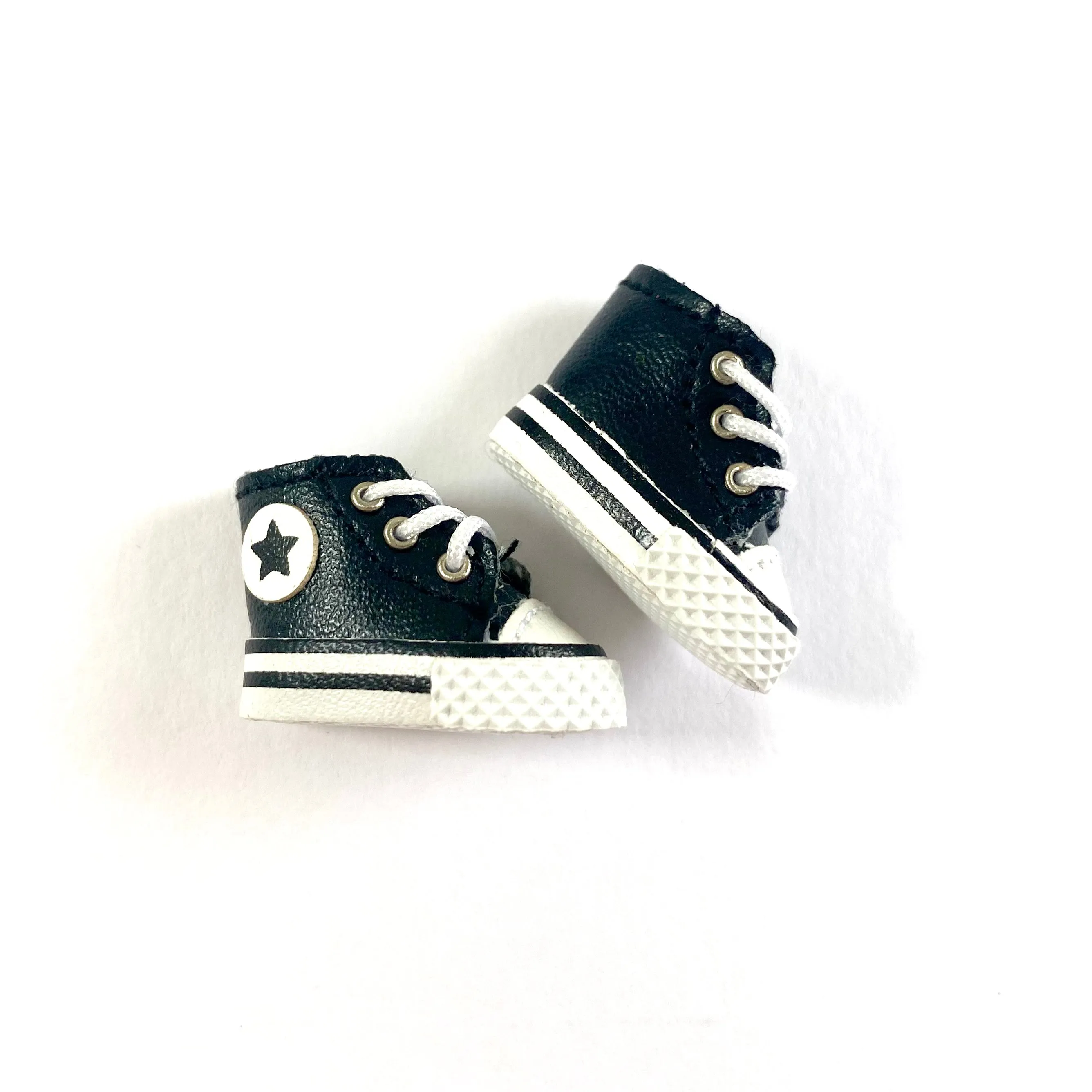 Doll shoes Blythe Doll trainers Black leather High tops