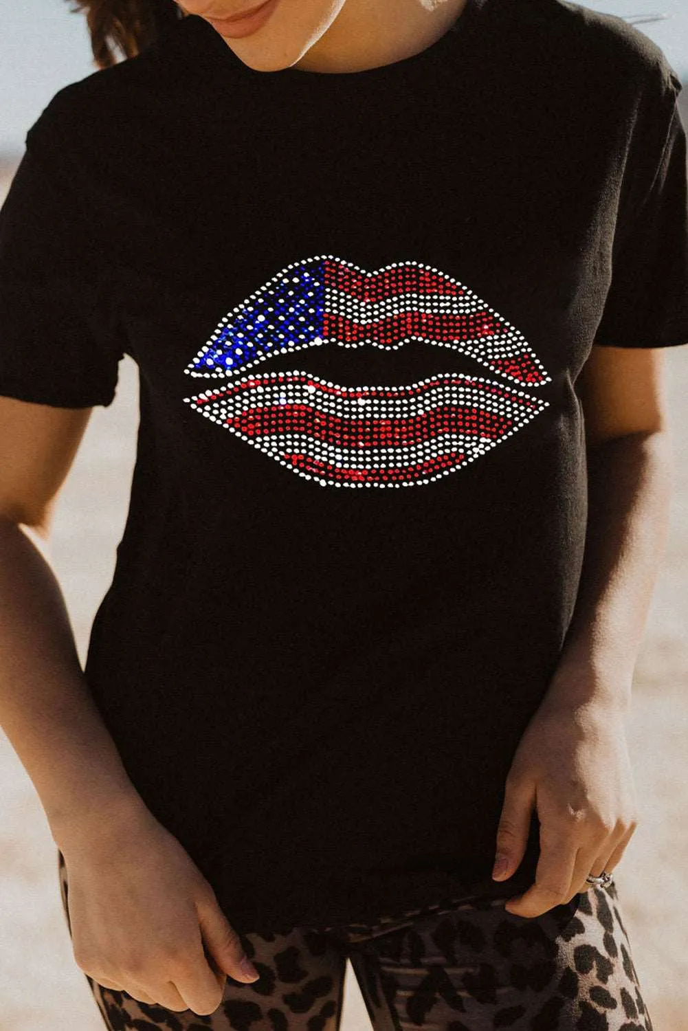 Flag Day Rhinestone Lip Shape Graphic T-Shirt: Sparkle, Sass, and Patriotic AF 💋🇺🇸✨