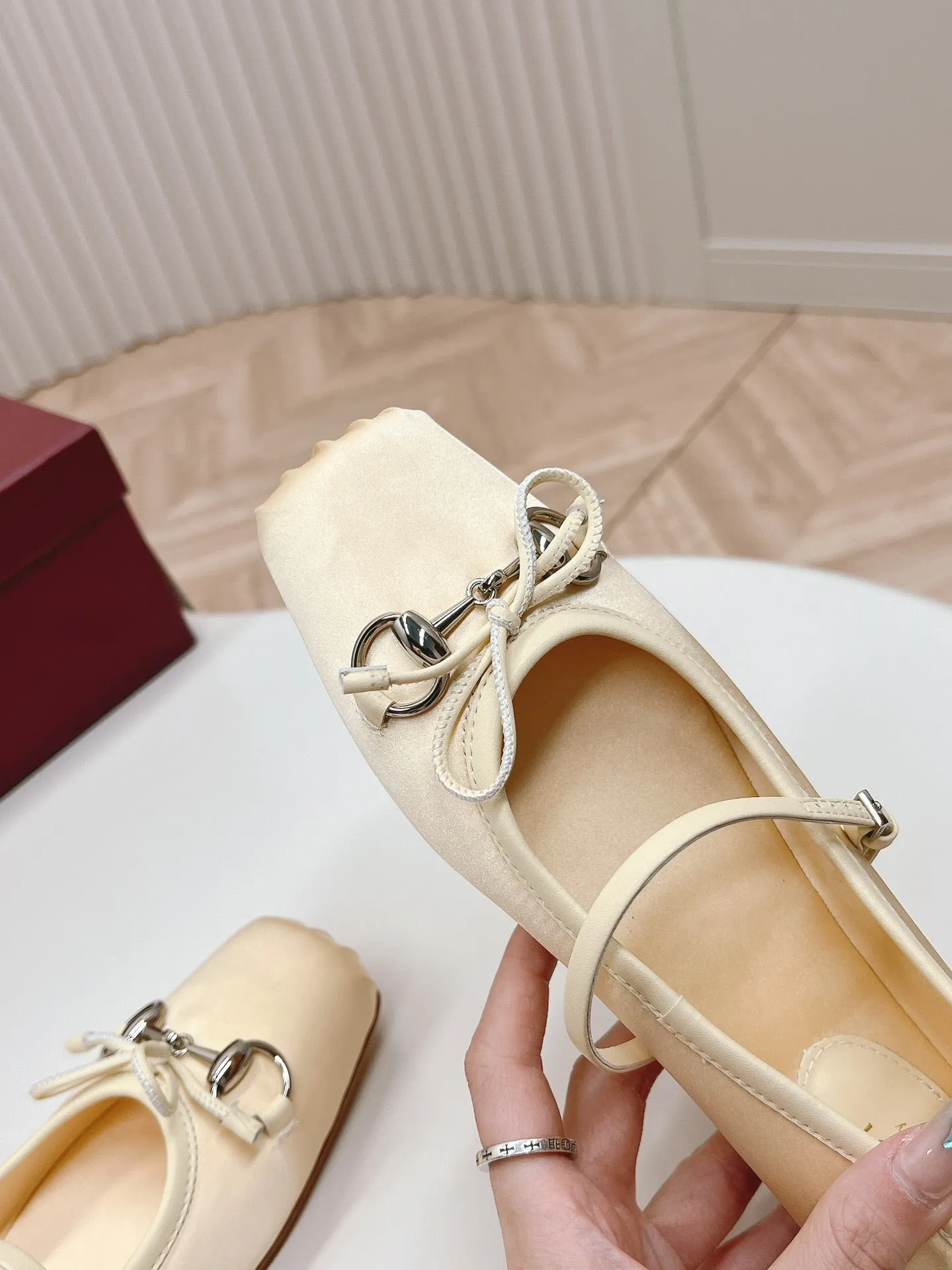 GG BALLET FLAT LIGHT CREAM SILK