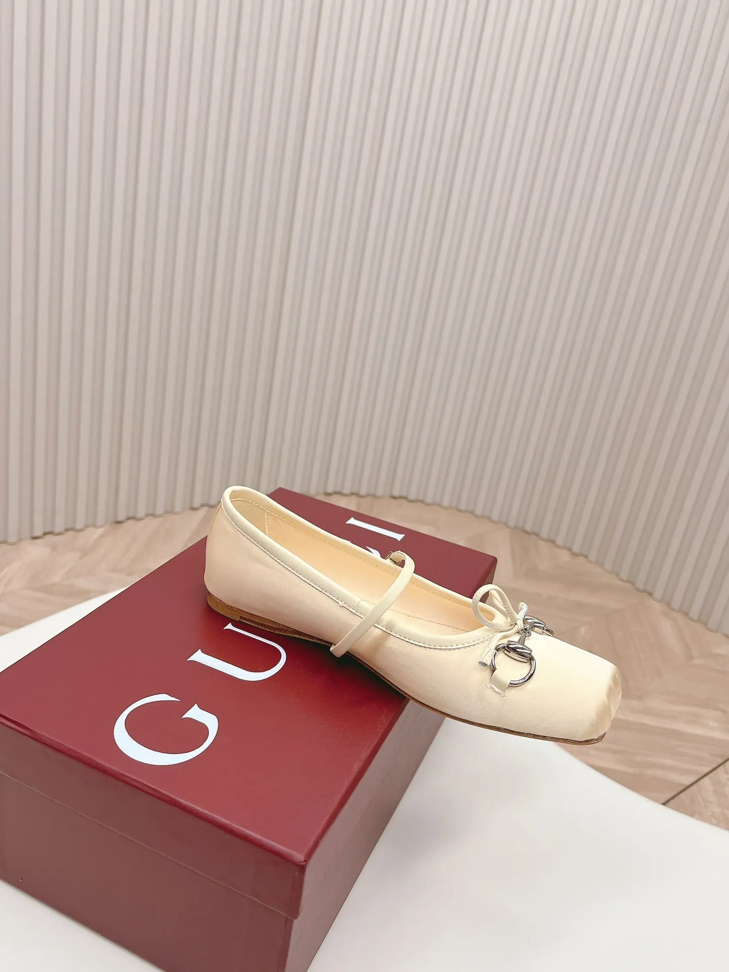 GG BALLET FLAT LIGHT CREAM SILK