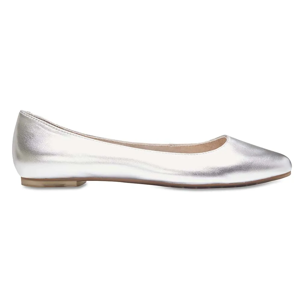 Lucia Flat in Silver Metallic Leather