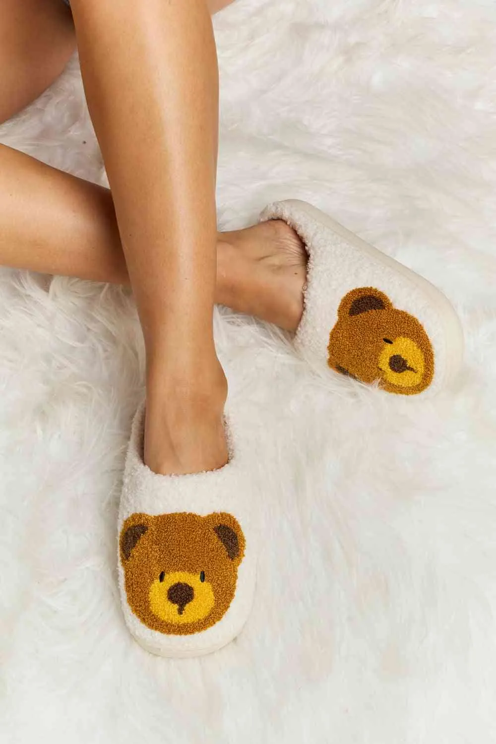 Melody Teddy Bear Print Plush Slide Slippers