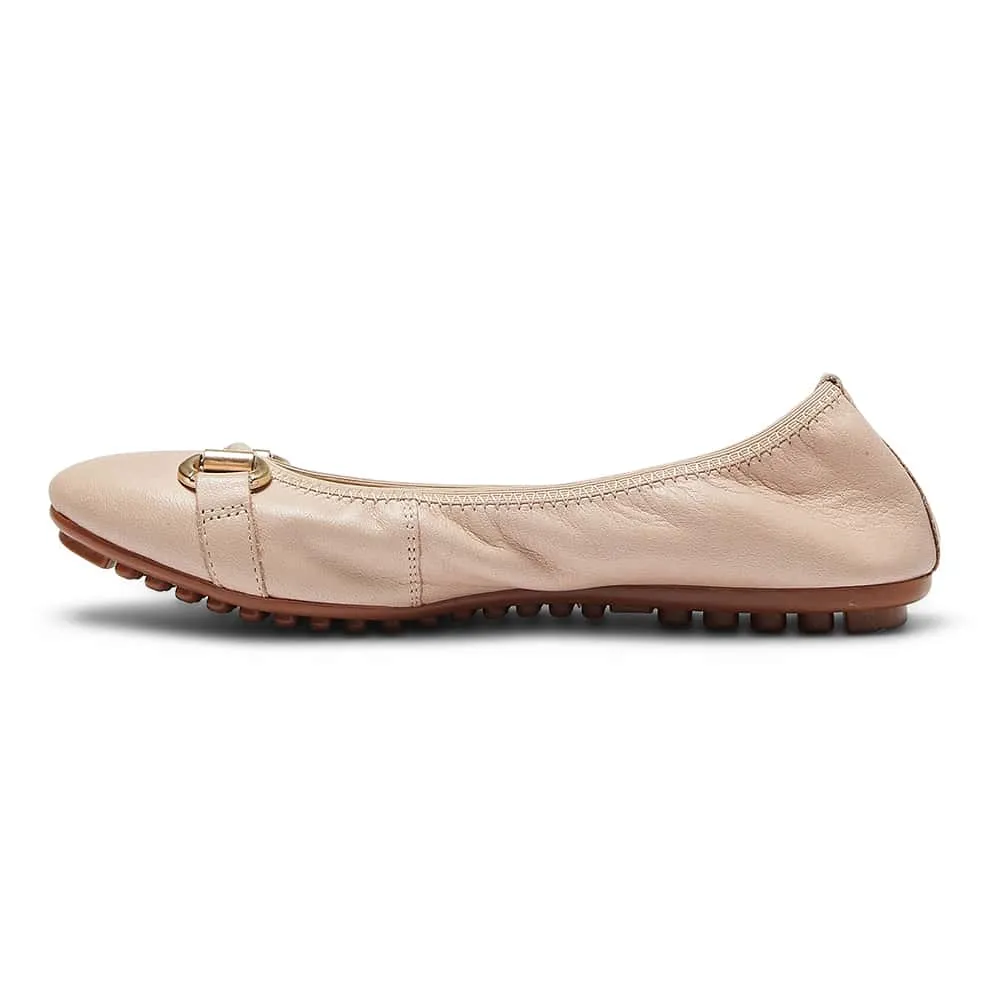 Pilgrim Flat in Blush Leather