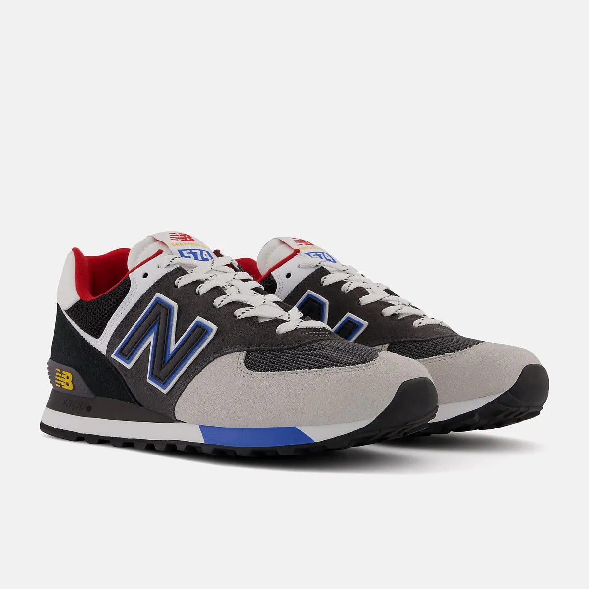 Scarpe Uomo NEW BALANCE Sneakers 574 in Mesh e Suede colore Black e Grey