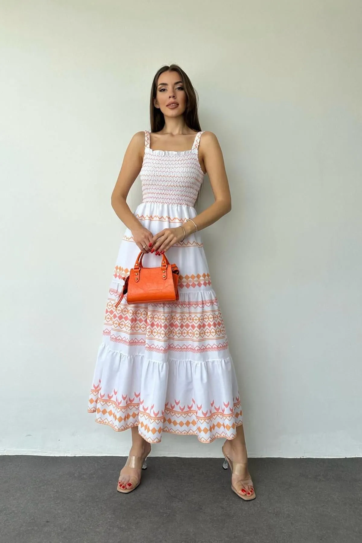 Sleeveless Avanti Milano Pastel European Dress