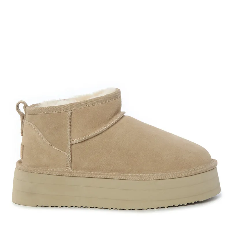 UGG Mini Atasha Platform