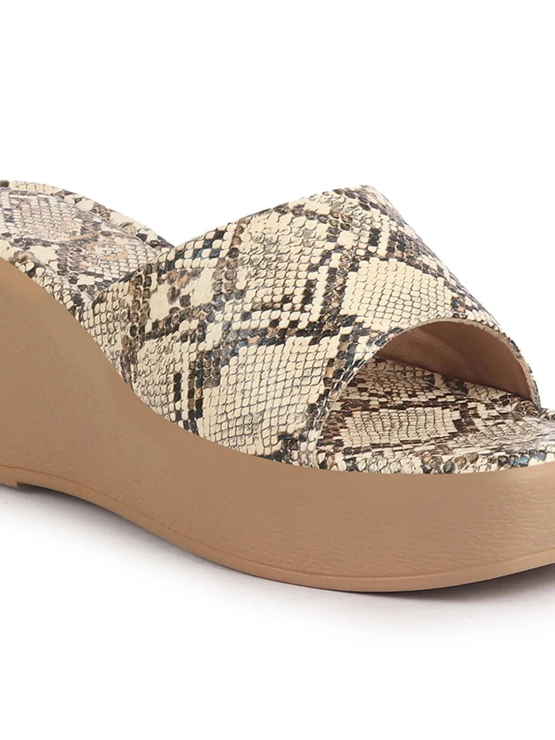 Women Beige Textured Print Platform Slip On Sandal With Cushioned Footbed|Height Enhancer Sandal For Broad Feet|Festive|Wedding