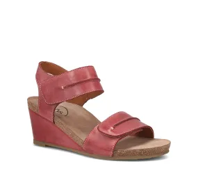 Women's Taos Reason Color:  Warm Red