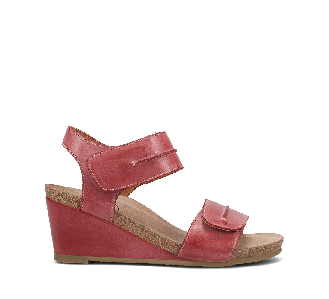 Women's Taos Reason Color:  Warm Red